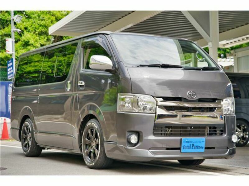 HIACE VAN