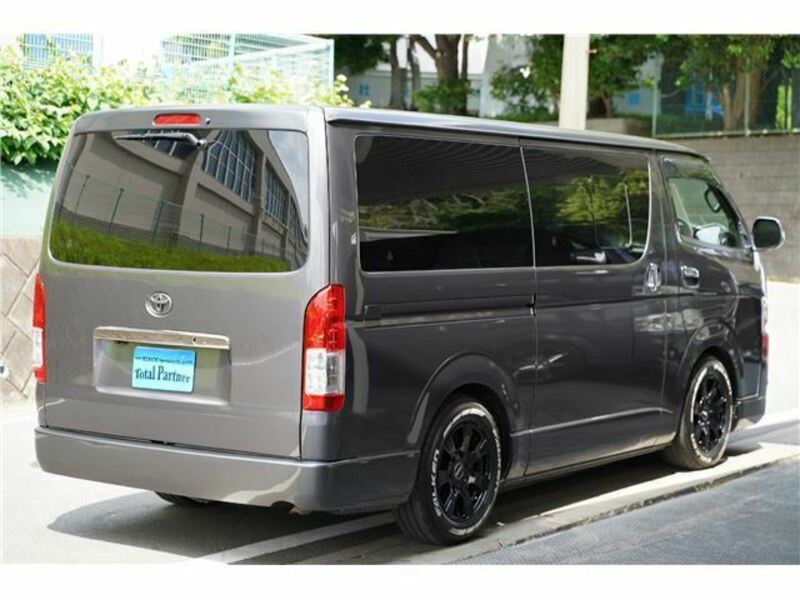 HIACE VAN-16