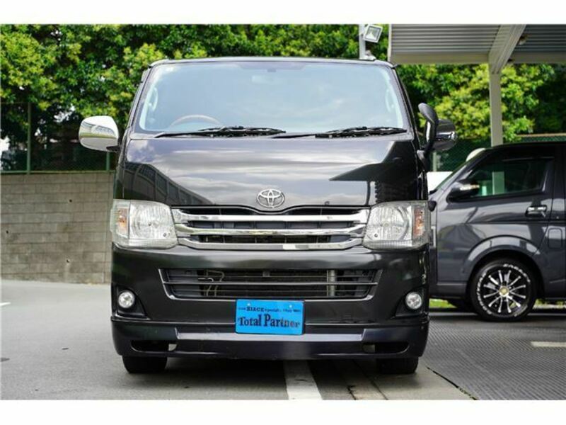 HIACE-1