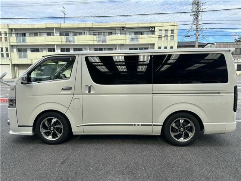 HIACE-7