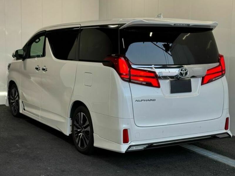 ALPHARD-11