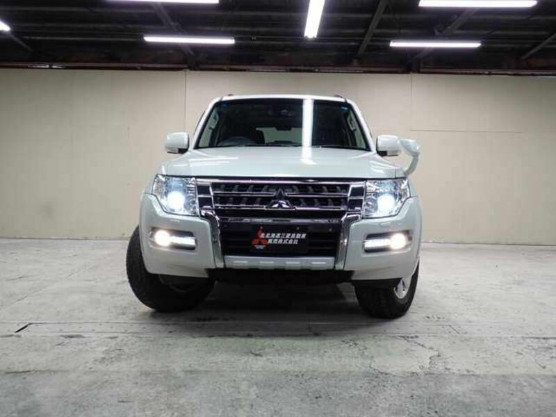 PAJERO-8