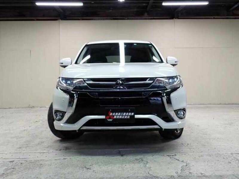 OUTLANDER PHEV-6