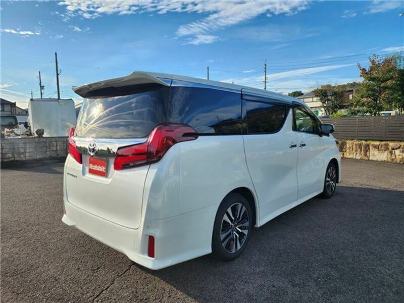 ALPHARD-1