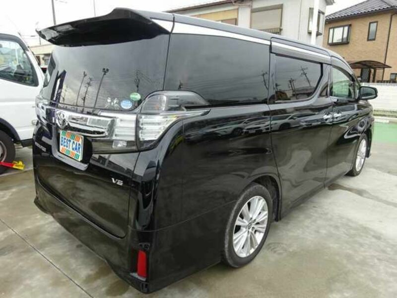 VELLFIRE-6