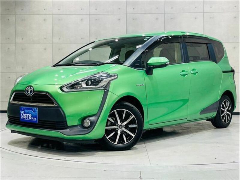 TOYOTA　SIENTA