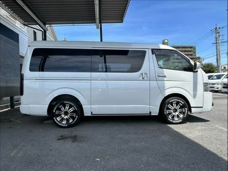 HIACE VAN-12