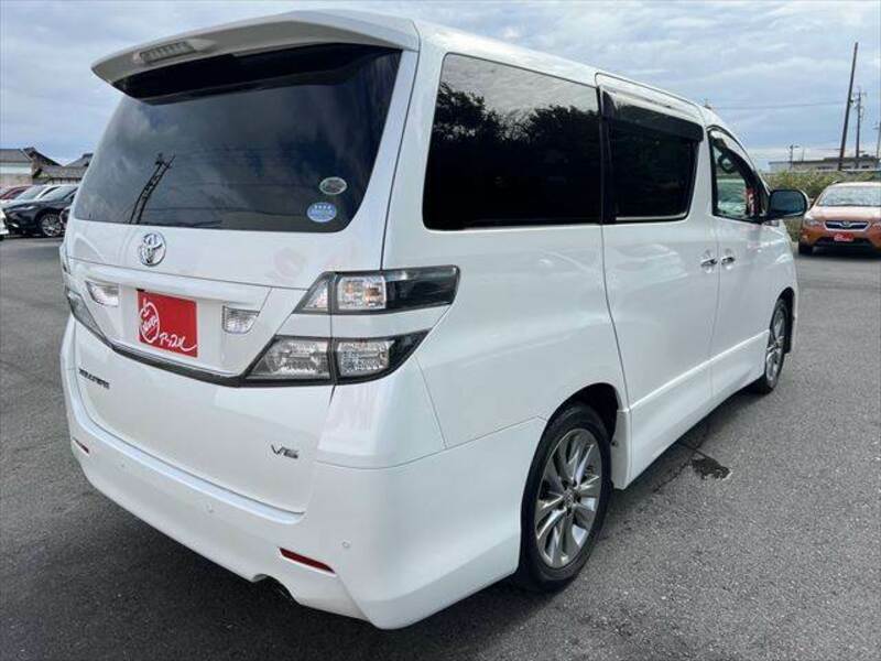 VELLFIRE-18