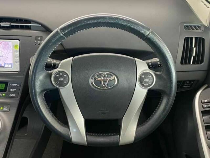 PRIUS-7