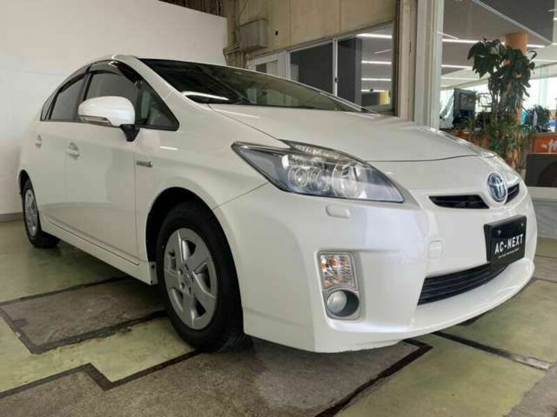 PRIUS-19