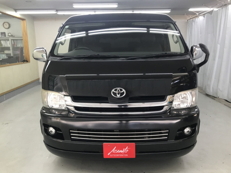 HIACE-16