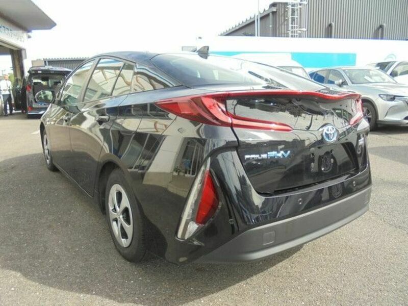 PRIUS PHV-4