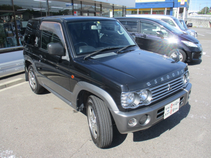 PAJERO MINI-8