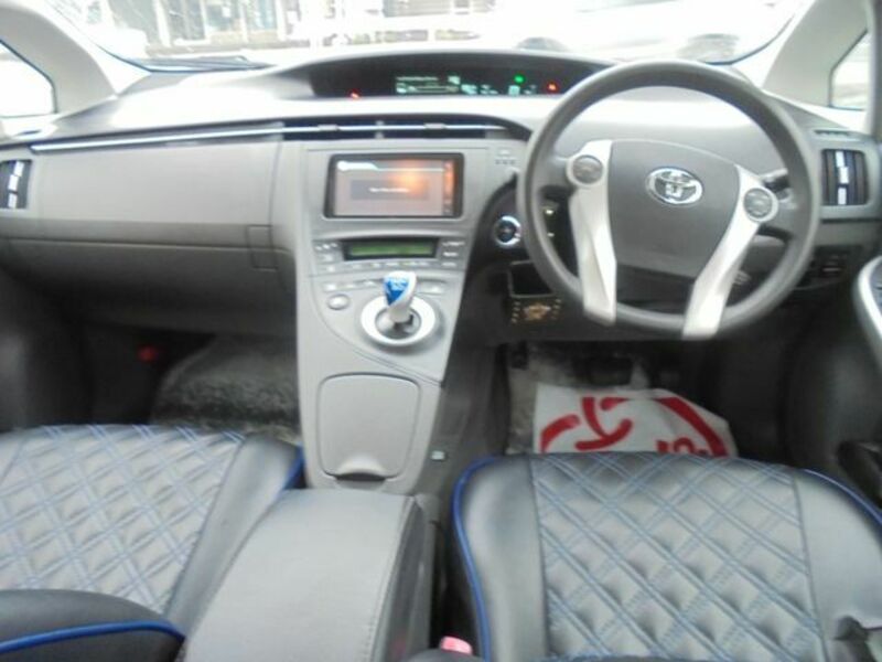 PRIUS-1