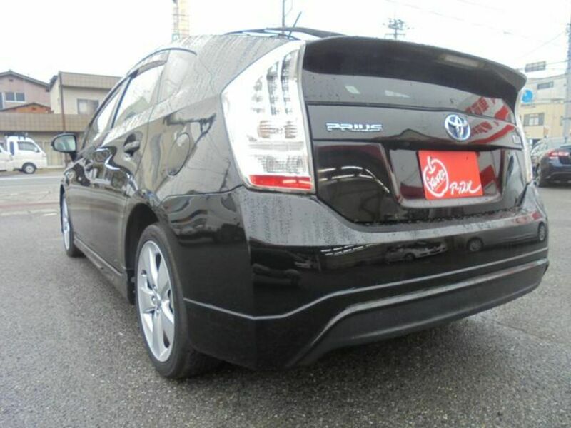 PRIUS-2