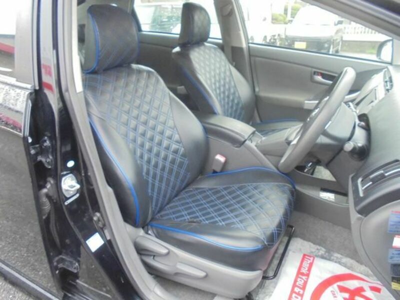 PRIUS-5