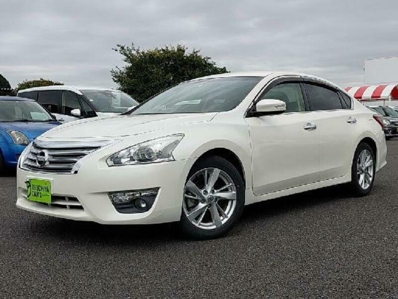 NISSAN　TEANA