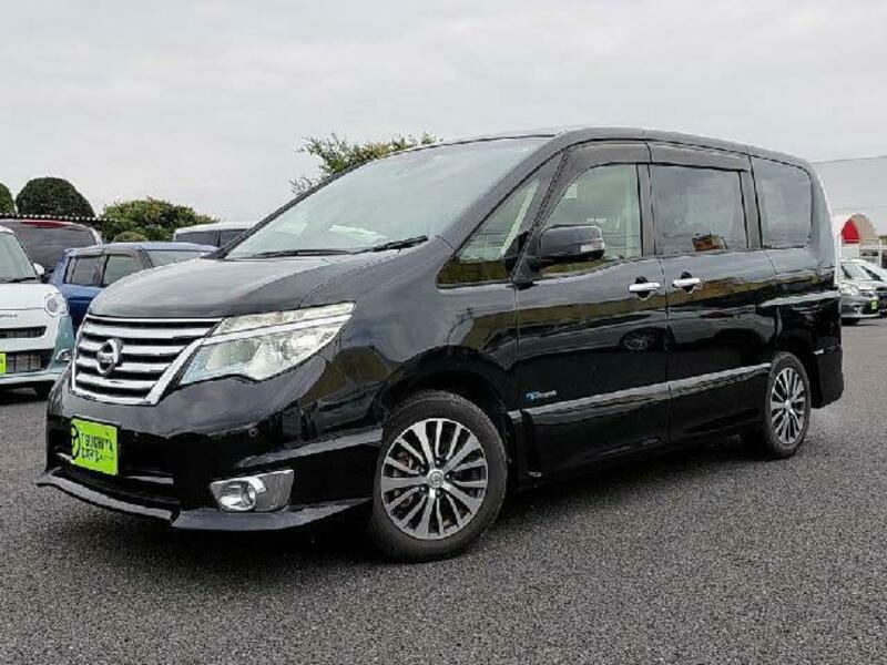 NISSAN　SERENA