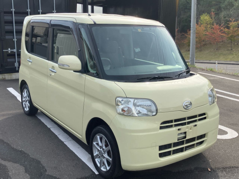 DAIHATSU　TANTO