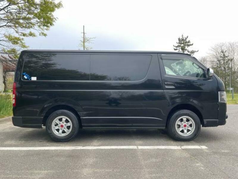 HIACE VAN-4