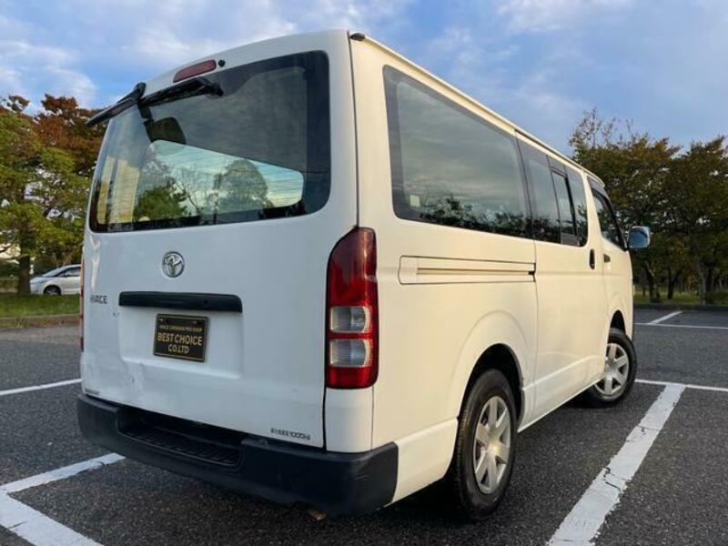 HIACE VAN-3