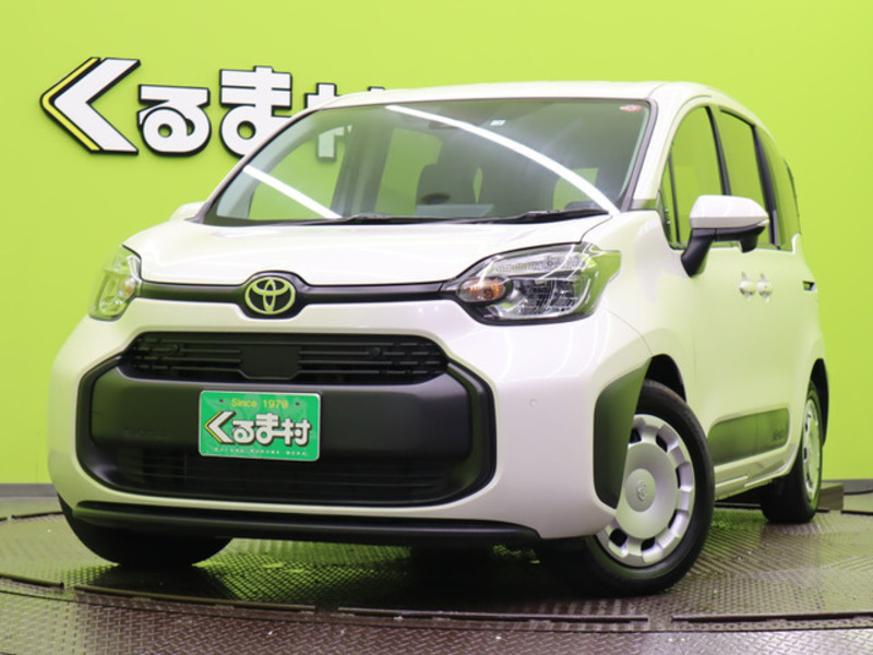 TOYOTA　SIENTA