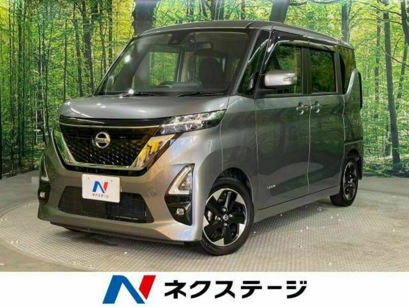 NISSAN　ROOX