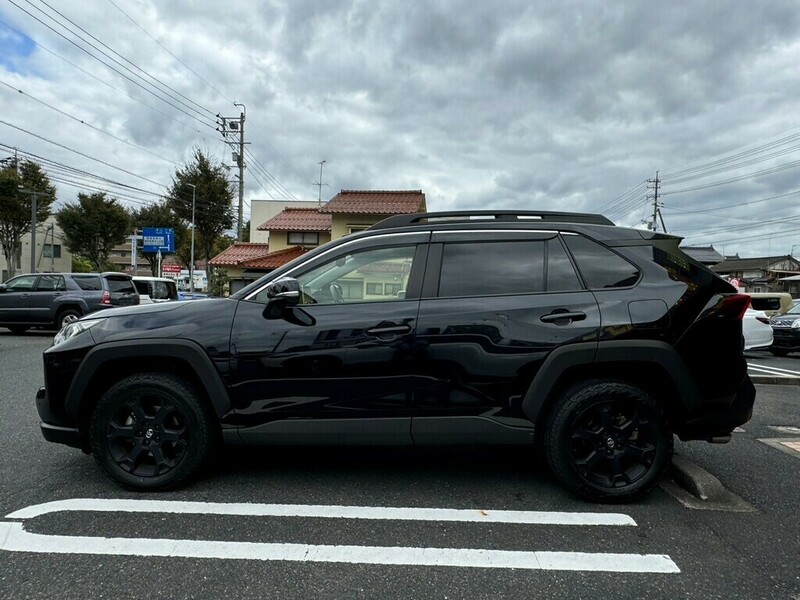 RAV4-4