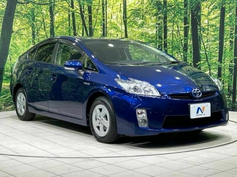 PRIUS-16