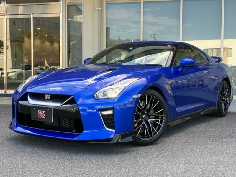 NISSAN　GT-R