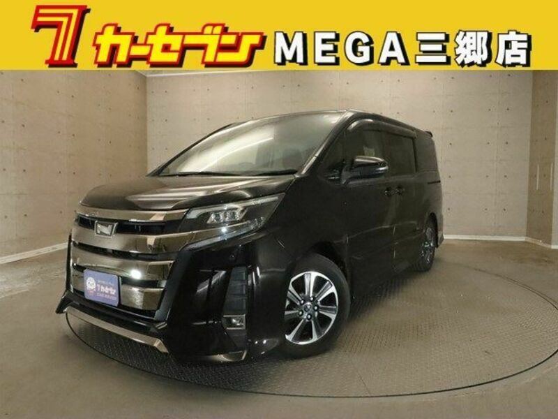 TOYOTA　NOAH