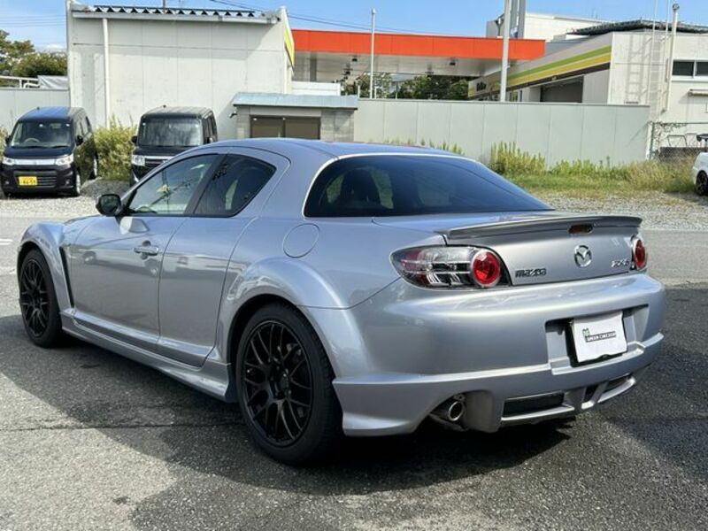 RX-8-8