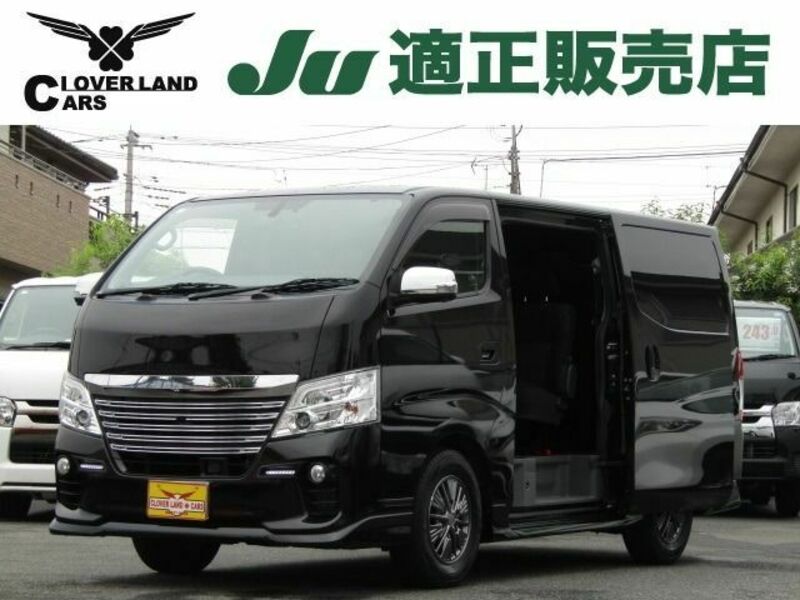 NV350 CARAVAN-0