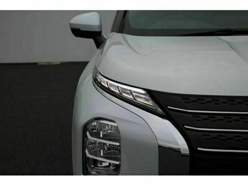 OUTLANDER PHEV-10