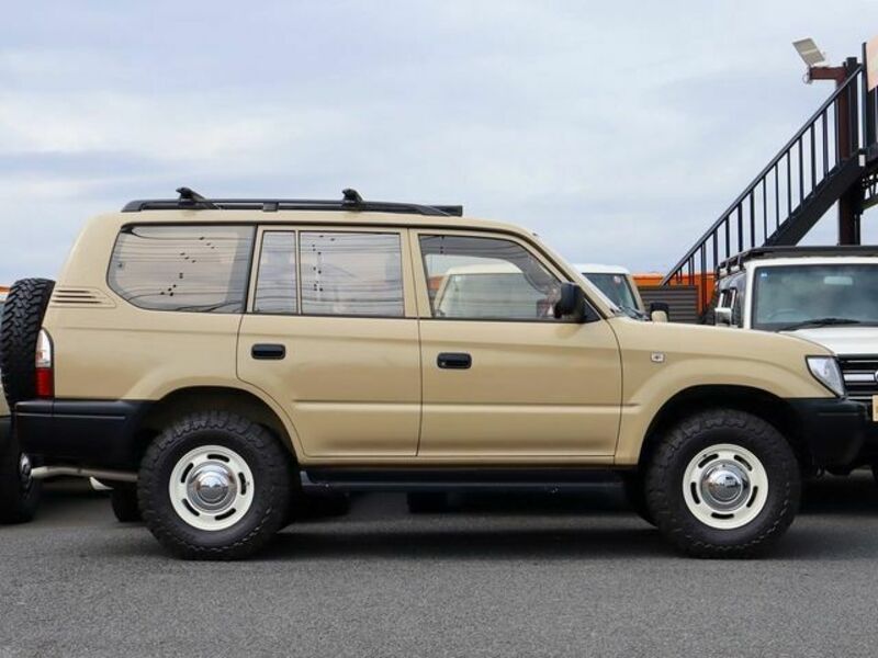 LAND CRUISER PRADO-8