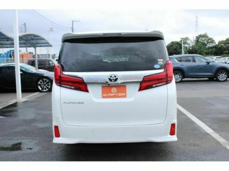 ALPHARD-8