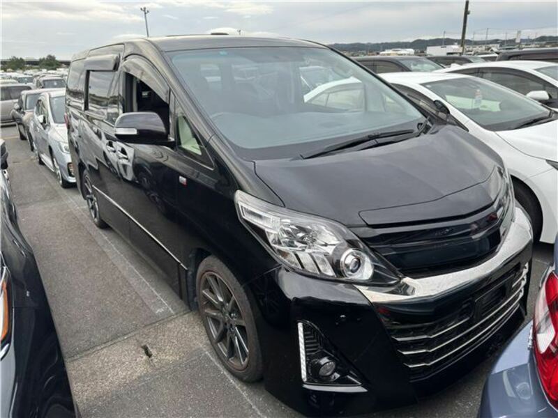 TOYOTA　ALPHARD