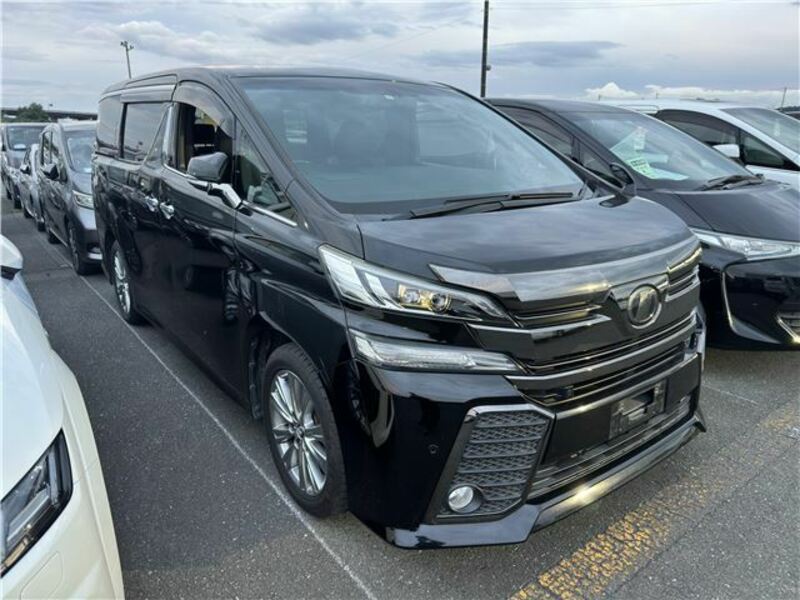 TOYOTA　VELLFIRE