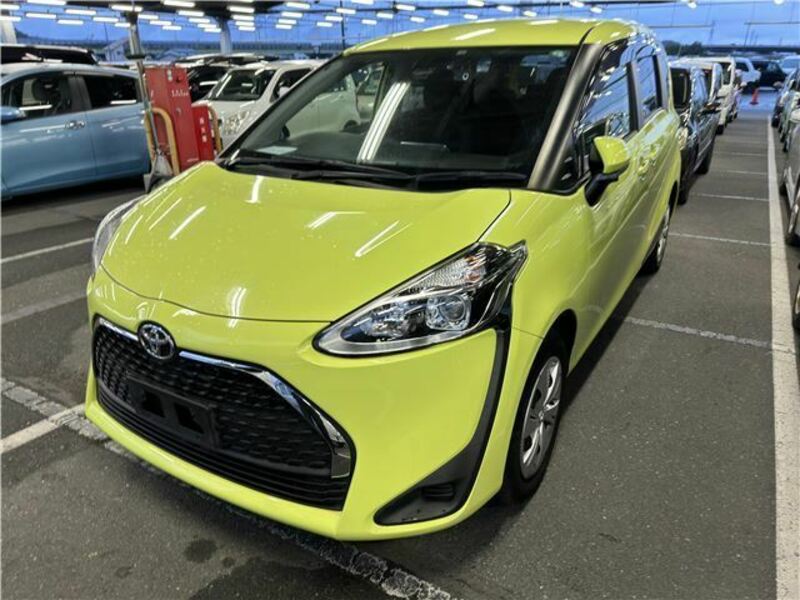 TOYOTA　SIENTA