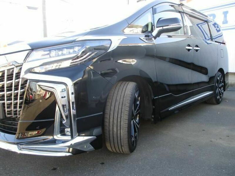 ALPHARD-9