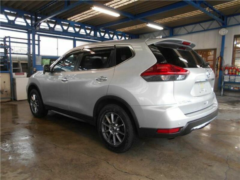 X-TRAIL-35