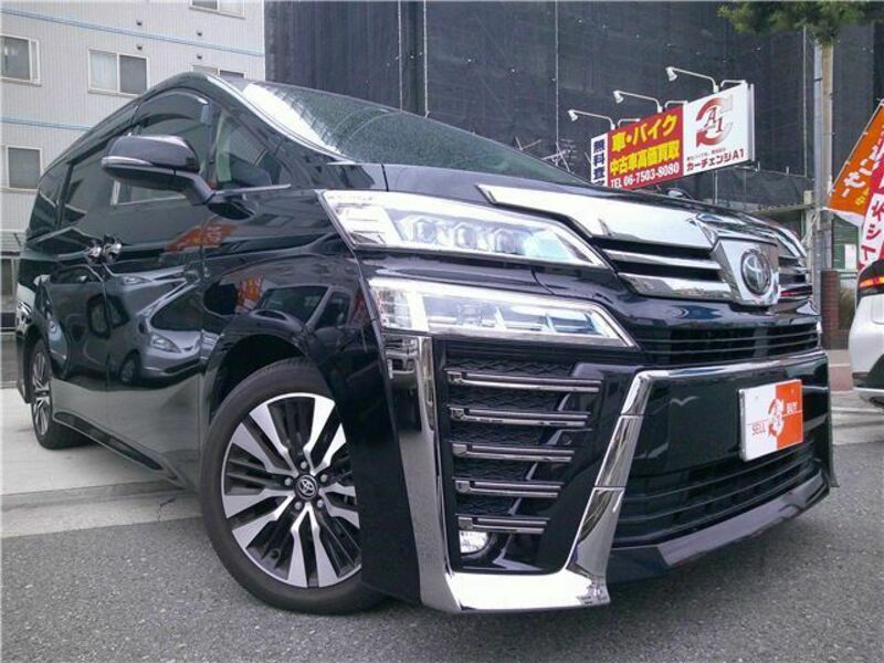 TOYOTA　VELLFIRE