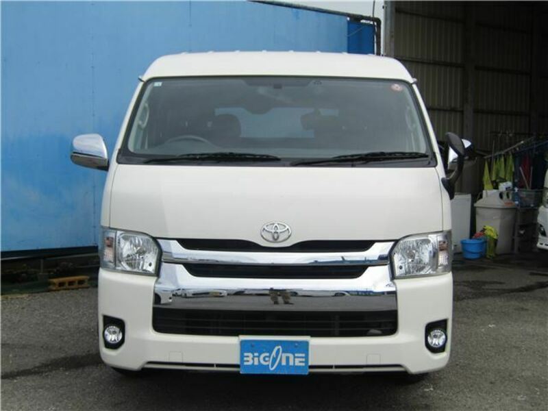 HIACE VAN-6