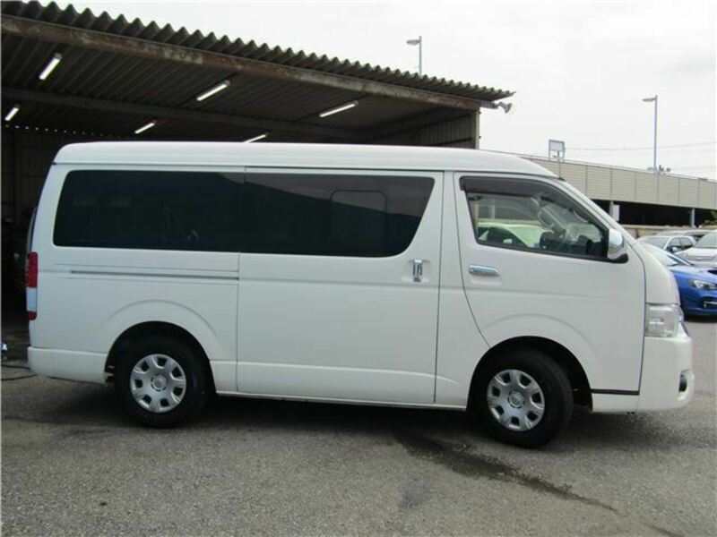 HIACE VAN-18