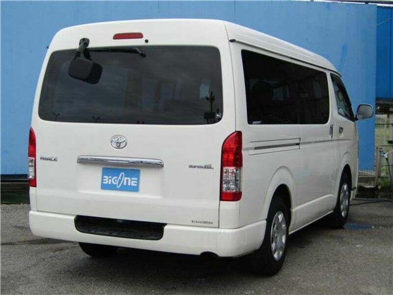 HIACE VAN-41