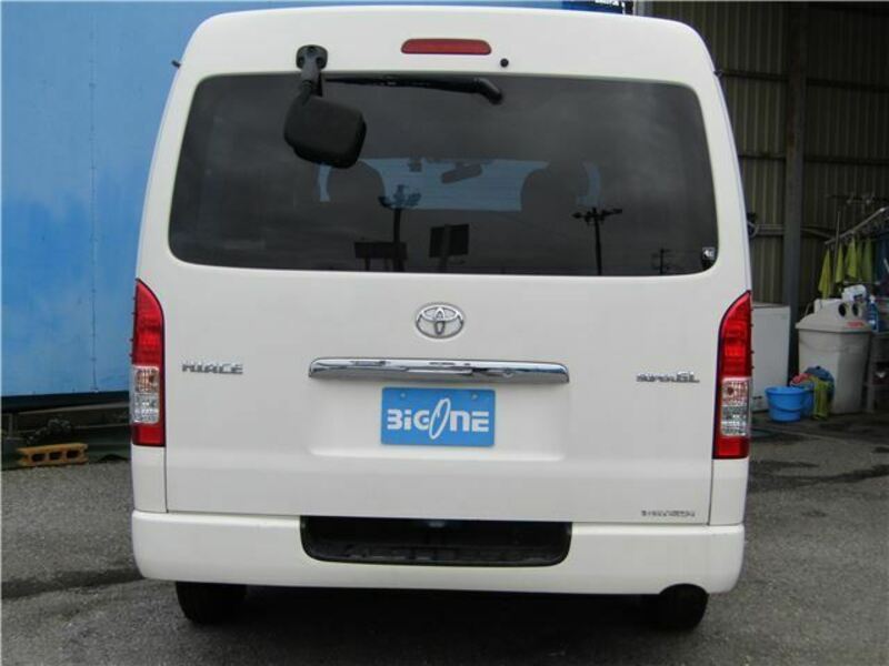 HIACE VAN-42