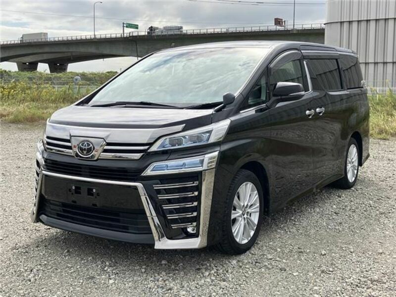 TOYOTA　VELLFIRE