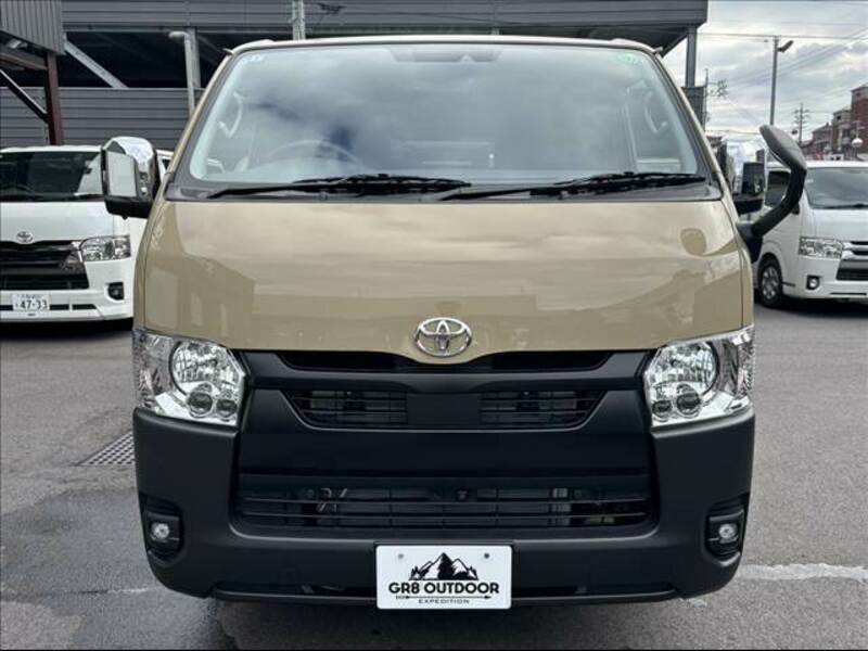 HIACE VAN-1