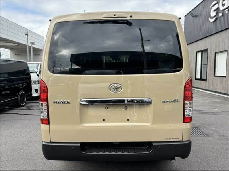 HIACE VAN-2