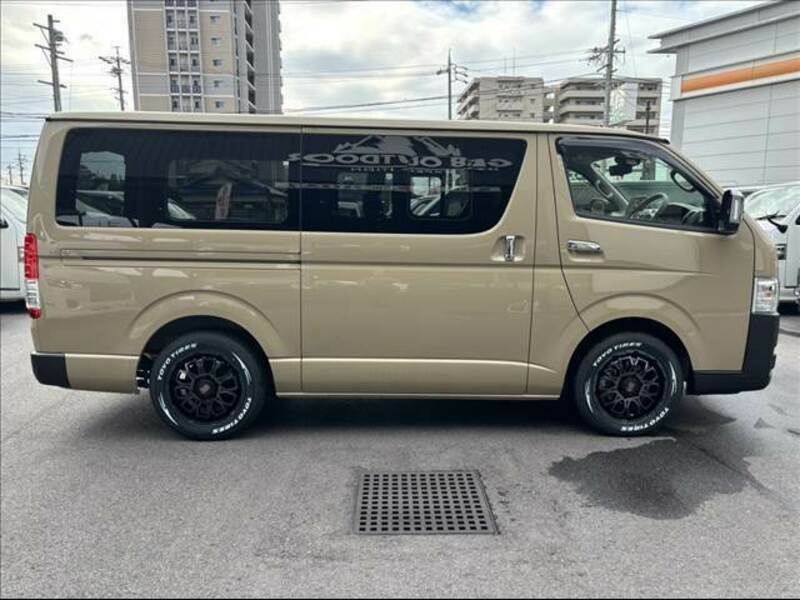 HIACE VAN-12